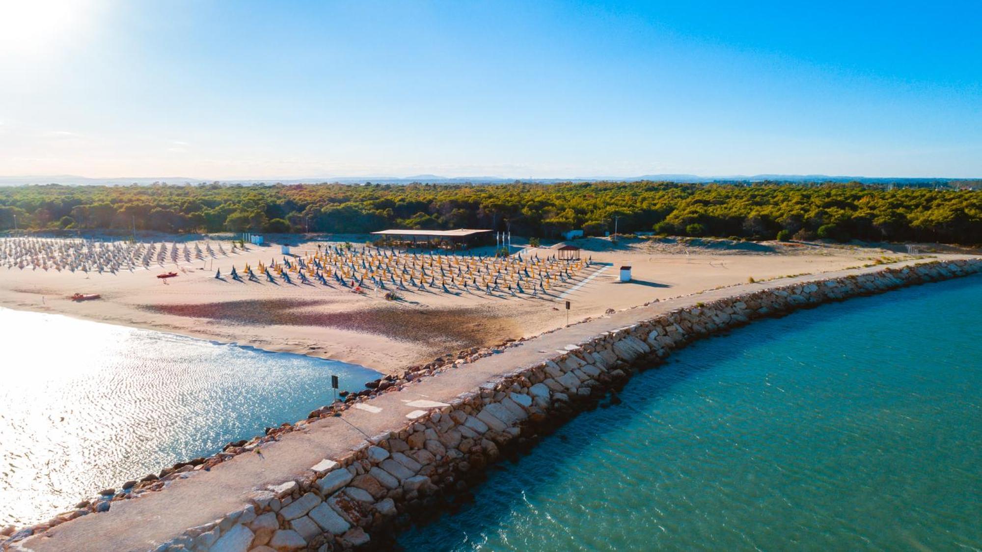 Argonauti Greenblu Resort มารินา ดิ พิสติชชี ภายนอก รูปภาพ